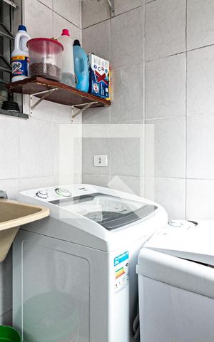 Apartamento à venda com 54m², 2 quartos e 1 vaga Apartamento à venda com 54m², 2 quartos e 1 vagaÁrea de Serviço