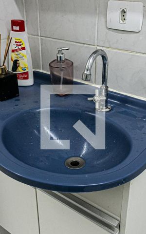 Apartamento à venda com 54m², 2 quartos e 1 vaga Apartamento à venda com 54m², 2 quartos e 1 vagaBanheiro