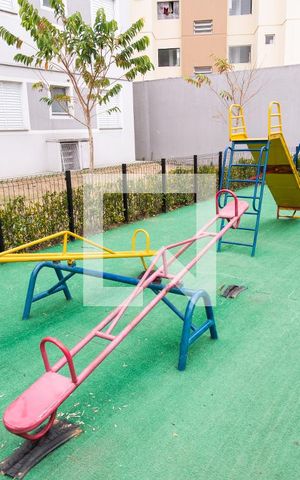 Apartamento para alugar com 44m², 2 quartos e 1 vaga Apartamento para alugar com 44m², 2 quartos e 1 vagaÁrea Comum - Playground