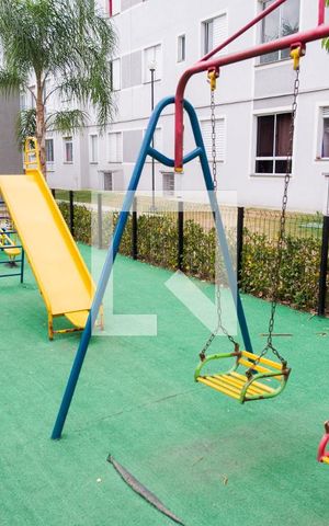 Apartamento para alugar com 44m², 2 quartos e 1 vaga Apartamento para alugar com 44m², 2 quartos e 1 vagaÁrea Comum - Playground