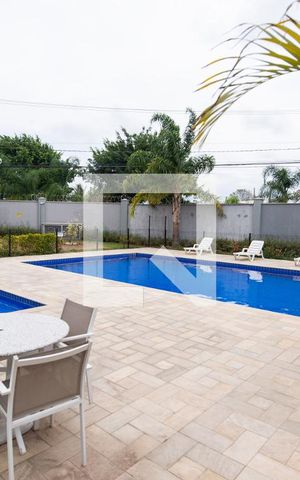 Apartamento para alugar com 44m², 2 quartos e 1 vaga Apartamento para alugar com 44m², 2 quartos e 1 vagaÁrea comum - Piscina