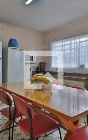 Casa à venda com 107m², 3 quartos e 2 vagasCozinha