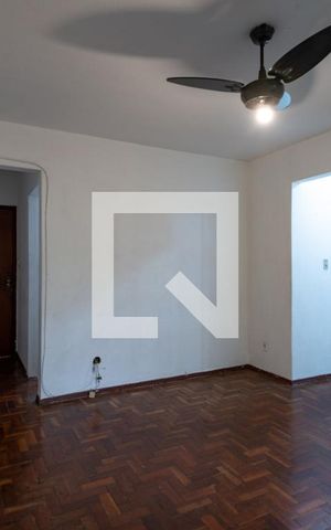 Apartamento à venda com 59m², 2 quartos e 1 vaga Apartamento à venda com 59m², 2 quartos e 1 vagaSala