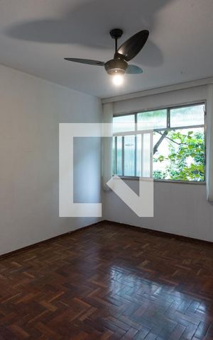 Apartamento à venda com 59m², 2 quartos e 1 vaga Apartamento à venda com 59m², 2 quartos e 1 vagaSala
