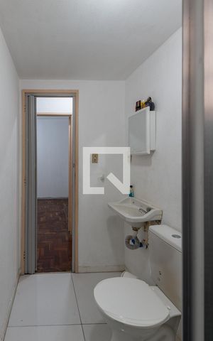 Apartamento à venda com 59m², 2 quartos e 1 vaga Apartamento à venda com 59m², 2 quartos e 1 vagaBanheiro