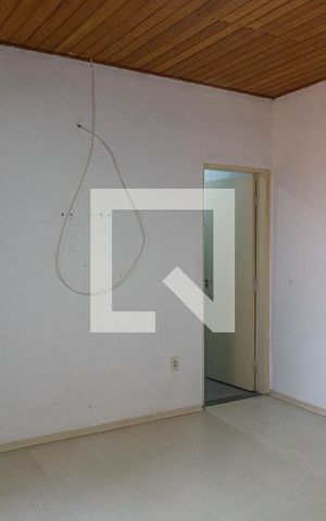 Casa à venda com 100m², 4 quartos e 1 vaga Casa à venda com 100m², 4 quartos e 1 vagaQuarto Suíte
