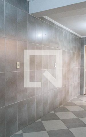 Casa à venda com 100m², 4 quartos e 1 vaga Casa à venda com 100m², 4 quartos e 1 vagaCozinha