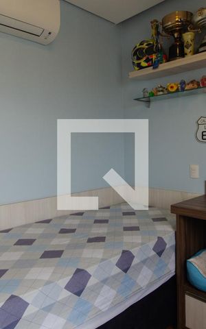 Apartamento à venda com 157m², 3 quartos e 4 vagas Apartamento à venda com 157m², 3 quartos e 4 vagasQuarto 3
