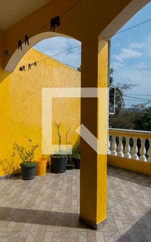 Casa para alugar com 200m², 3 quartos e 3 vagasSacada