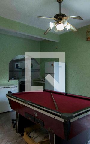 Casa para alugar com 200m², 3 quartos e 3 vagasQuintal - Churrasqueira