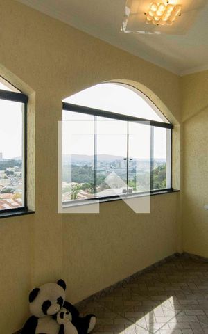 Casa para alugar com 200m², 3 quartos e 3 vagasVaranda Suíte