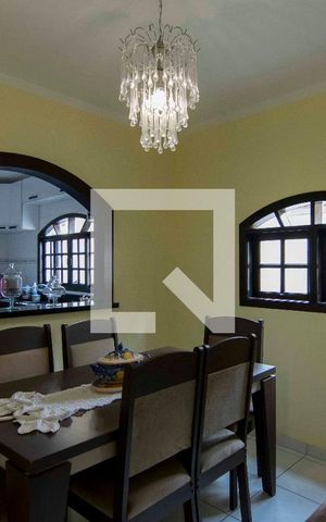 Casa para alugar com 200m², 3 quartos e 3 vagasCopa