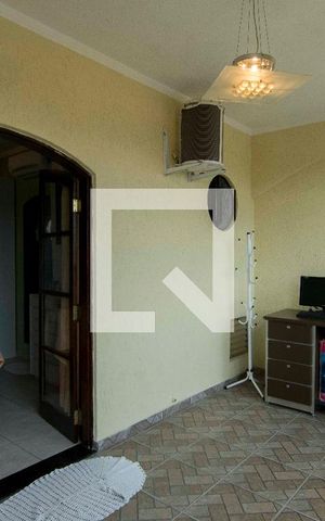 Casa para alugar com 200m², 3 quartos e 3 vagasVaranda Suíte