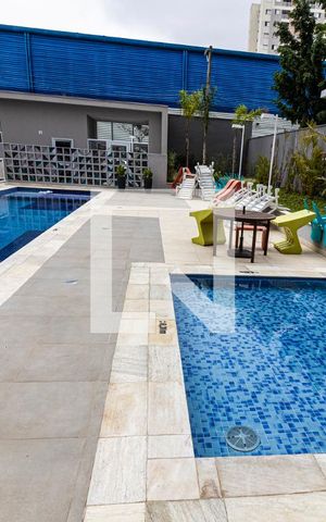 Studio à venda com 23m², 1 quarto e sem vaga Studio à venda com 23m², 1 quarto e sem vagaÁrea comum - Piscina