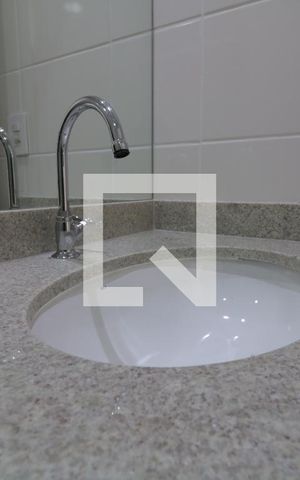 Apartamento para alugar com 65m², 3 quartos e 1 vagaBanheiro Social - pia