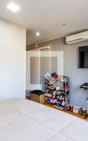 Apartamento à venda com 110m², 2 quartos e 1 vaga Apartamento à venda com 110m², 2 quartos e 1 vagaSuite