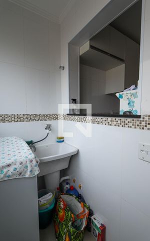 Apartamento à venda com 64m², 2 quartos e 1 vaga Apartamento à venda com 64m², 2 quartos e 1 vagaÁrea de Serviço