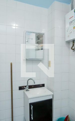 Apartamento para alugar com 60m², 1 quarto e sem vaga Apartamento para alugar com 60m², 1 quarto e sem vagaBanheiro
