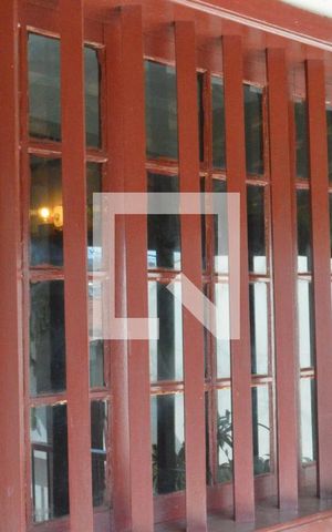Casa à venda com 200m², 3 quartos e 2 vagasDetalhe