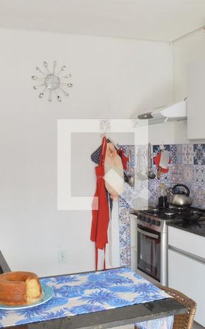 Casa à venda com 200m², 3 quartos e 2 vagasCozinha Edícula