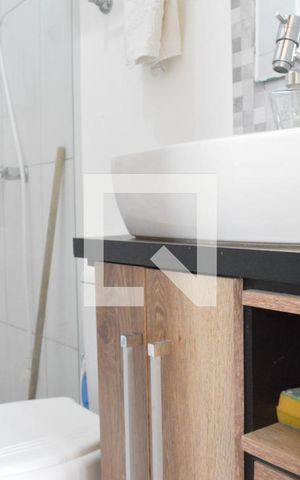 Casa à venda com 200m², 3 quartos e 2 vagasbanheiro