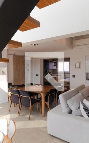 Apartamento à venda com 198m², 3 quartos e 3 vagas Apartamento à venda com 198m², 3 quartos e 3 vagasSalas