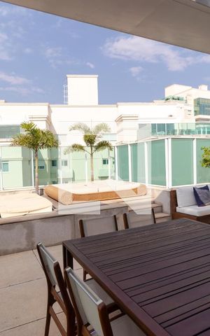 Apartamento à venda com 198m², 3 quartos e 3 vagas Apartamento à venda com 198m², 3 quartos e 3 vagasÁrea Gourmet