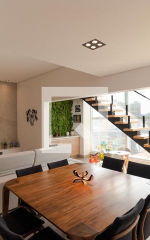 Apartamento à venda com 198m², 3 quartos e 3 vagas Apartamento à venda com 198m², 3 quartos e 3 vagasSalas