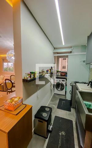 Apartamento à venda com 68m², 2 quartos e 1 vaga Apartamento à venda com 68m², 2 quartos e 1 vagaCozinha