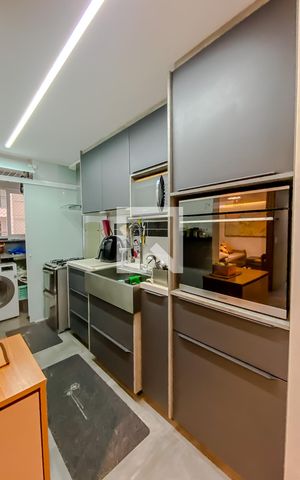 Apartamento à venda com 68m², 2 quartos e 1 vaga Apartamento à venda com 68m², 2 quartos e 1 vagaCozinha
