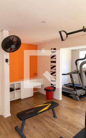 Apartamento à venda com 42m², 2 quartos e sem vaga Apartamento à venda com 42m², 2 quartos e sem vagaÁrea comum - Academia