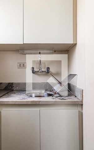 Apartamento à venda com 72m², 1 quarto e 1 vaga Apartamento à venda com 72m², 1 quarto e 1 vagaCozinha