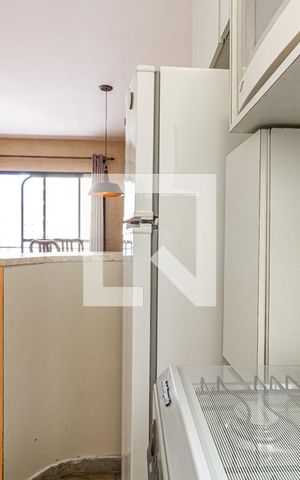 Apartamento à venda com 72m², 1 quarto e 1 vaga Apartamento à venda com 72m², 1 quarto e 1 vagaCozinha