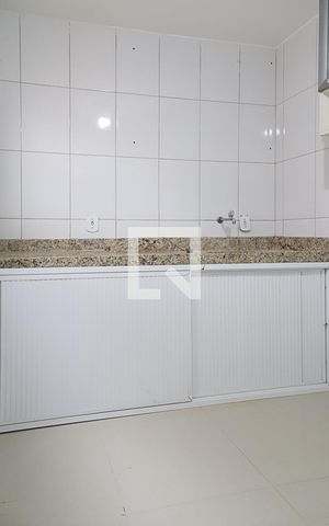 Casa para alugar com 107m², 2 quartos e 1 vaga Casa para alugar com 107m², 2 quartos e 1 vagaCozinha
