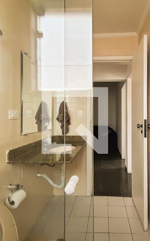 Apartamento para alugar com 184m², 3 quartos e 2 vagasBanheiro Social
