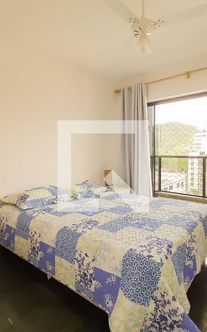 Apartamento para alugar com 184m², 3 quartos e 2 vagasQuarto