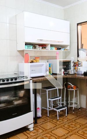 Casa à venda com 355m², 5 quartos e 3 vagas Casa à venda com 355m², 5 quartos e 3 vagasCozinha
