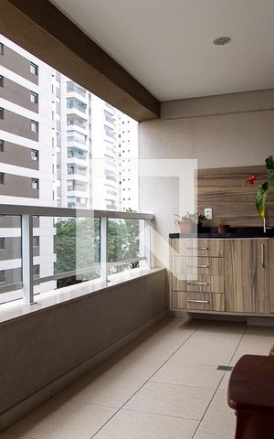 Apartamento à venda com 101m², 3 quartos e 2 vagasVaranda