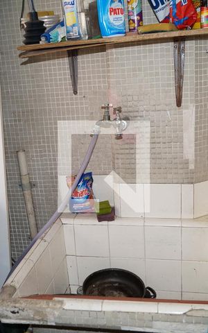 Apartamento à venda com 100m², 2 quartos e sem vaga Apartamento à venda com 100m², 2 quartos e sem vagaCozinha e Área de Serviço