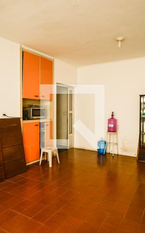 Casa à venda com 750m², 5 quartos e 8 vagas Casa à venda com 750m², 5 quartos e 8 vagasCozinha 1