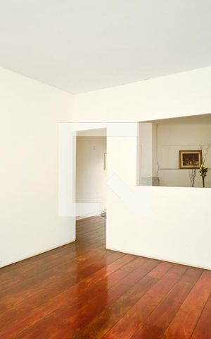 Casa à venda com 750m², 5 quartos e 8 vagas Casa à venda com 750m², 5 quartos e 8 vagasSala 2