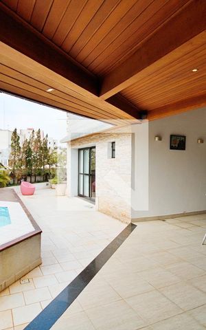 Apartamento à venda com 600m², 4 quartos e 5 vagasCobertura