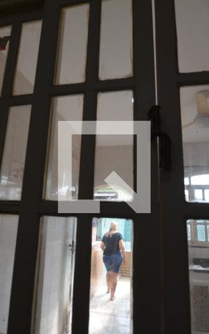 Apartamento para alugar com 85m², 2 quartos e sem vagaVista