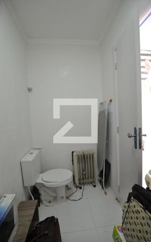 Casa de condomínio para alugar com 84m², 2 quartos e 1 vagaBanheiro Social