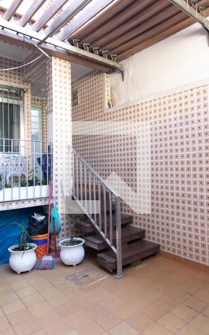 Casa à venda com 130m², 3 quartos e 2 vagas Casa à venda com 130m², 3 quartos e 2 vagasGaragem