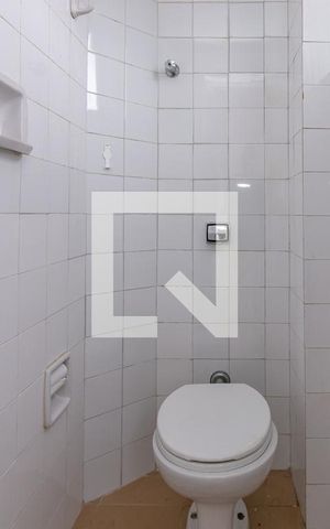 Apartamento para alugar com 78m², 2 quartos e 1 vagaBanheiro de Serviço