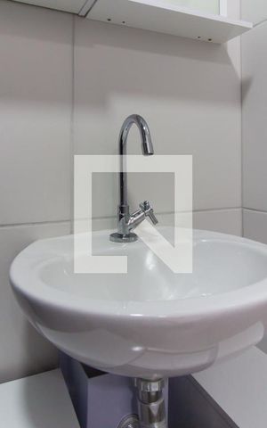 Studio à venda com 23m², 1 quarto e sem vaga Studio à venda com 23m², 1 quarto e sem vagaBanheiro