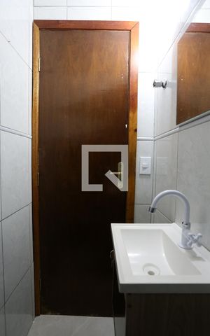 Casa de condomínio para alugar com 48m², 2 quartos e 1 vagaLavabo