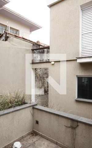 Casa à venda com 200m², 3 quartos e 3 vagasQuintal