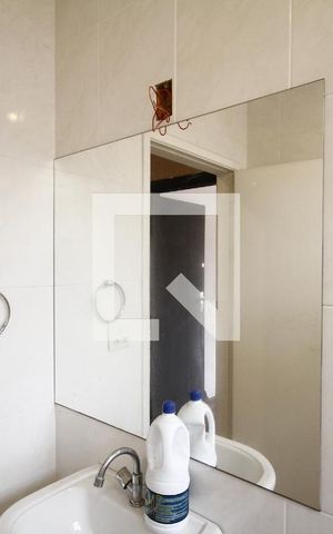 Casa à venda com 200m², 3 quartos e 3 vagasBanheiro
